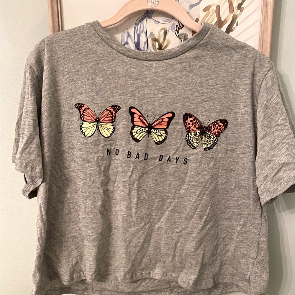 gray butterfly tee